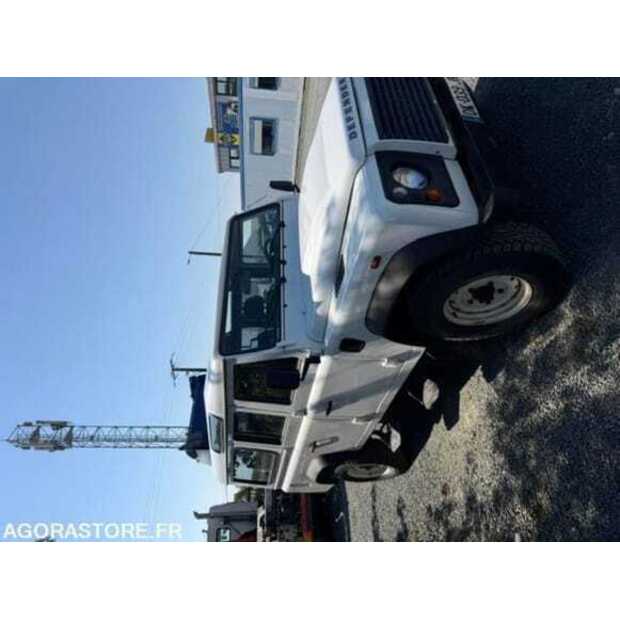 2014 Land Rover Defender-48620061