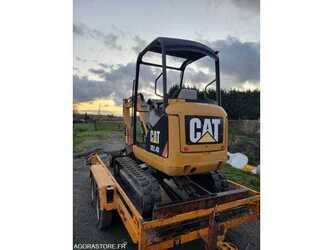 caterpillar-mini-excavator-48620217