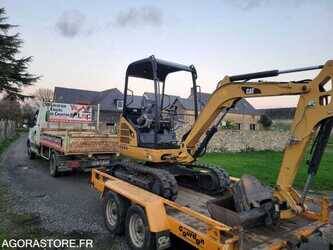 caterpillar-mini-excavator-48620220