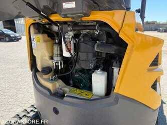 volvo-mini-excavator-48620225