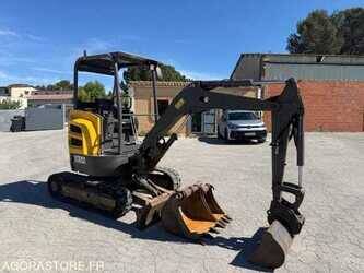 volvo-mini-excavator-48620236