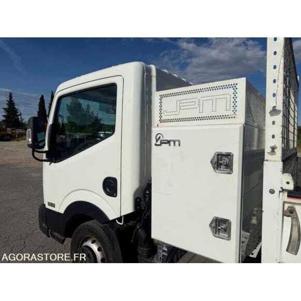 2017 NISSAN NT400-48620266