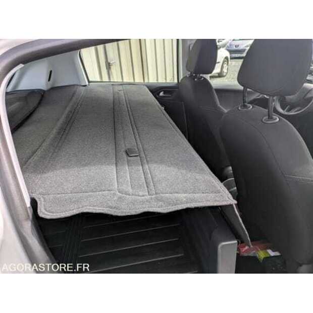 2018 Peugeot 208-48620512