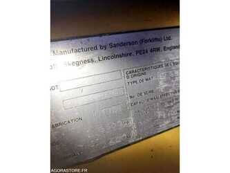 sanderson-1475559-48620928