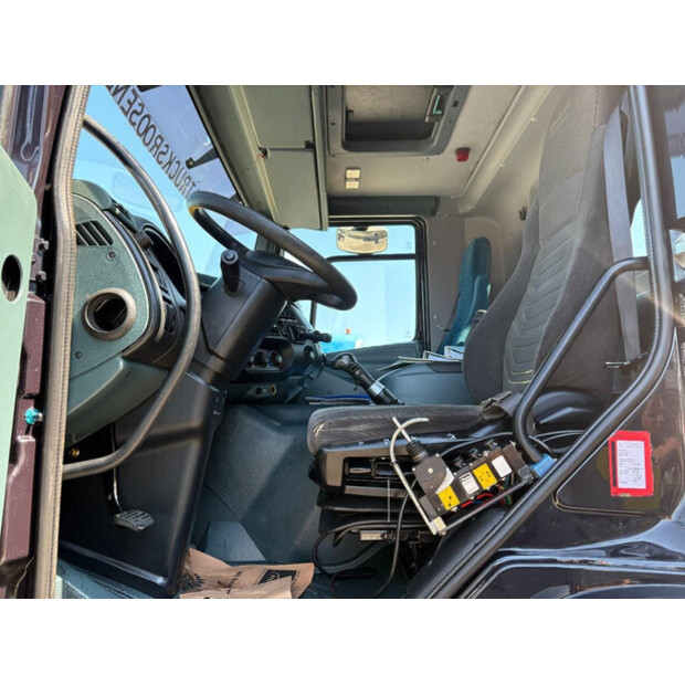 2005 جيناف X 4243 TS-48623496