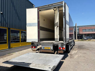 2013-mercedes-benz-antos-1475625-48623591