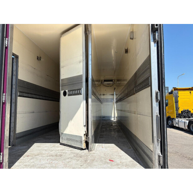 2013 Mercedes-Benz Antos-48623592