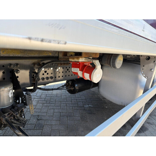 2013 Mercedes-Benz Antos-48623600