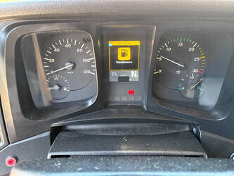 2013-mercedes-benz-antos-1475625-48623603