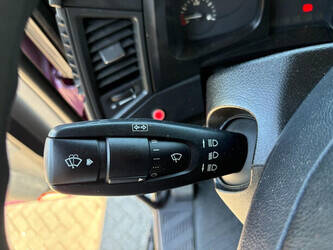 2013-mercedes-benz-antos-1475625-48623612