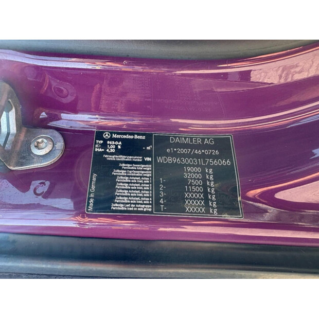 2013 Mercedes-Benz Antos-48623613