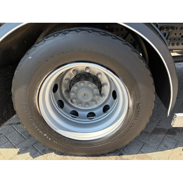 2013 Mercedes-Benz Antos-48623614