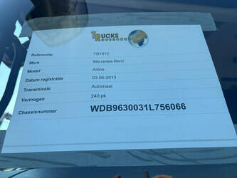 2013-mercedes-benz-antos-1475625-48623622