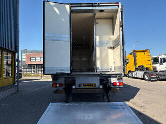 2013-mercedes-benz-antos-1475629-48623731
