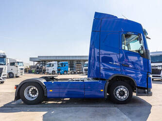2015-volvo-fh-420-1475634-48623851