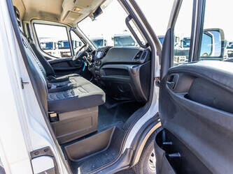 2015-iveco-daily-70c210-danilift-pda-210v-48623988