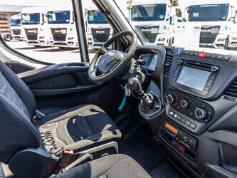2015-iveco-daily-70c210-danilift-pda-210v-48623990