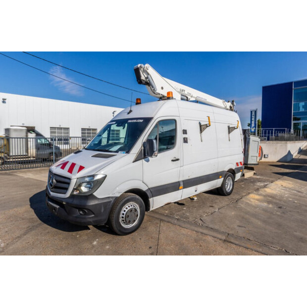 2017 Mercedes-Benz Sprinter 516 CDI-48624079