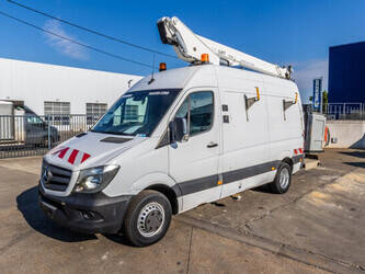 2017-mercedes-benz-sprinter-516-cdi-1475641-48624079