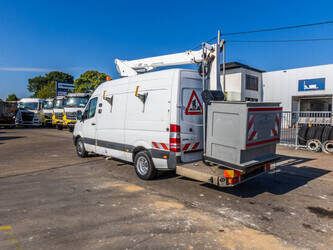 2017-mercedes-benz-sprinter-516-cdi-1475641-48624081