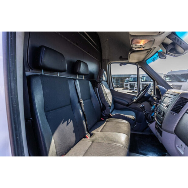 2017 Mercedes-Benz Sprinter 516 CDI-48624091