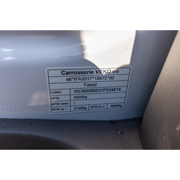 2017 Mercedes-Benz Sprinter 516 CDI-48624093