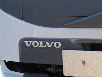 2014-volvo-fmx-330-48624314