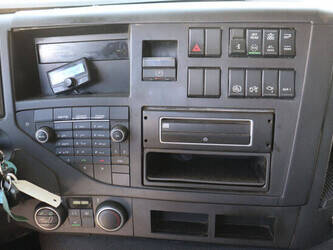 2014-volvo-fmx-330-48624398