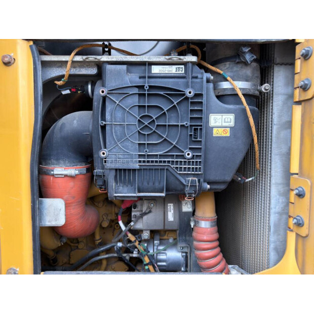 2016 Caterpillar 963K-48625797