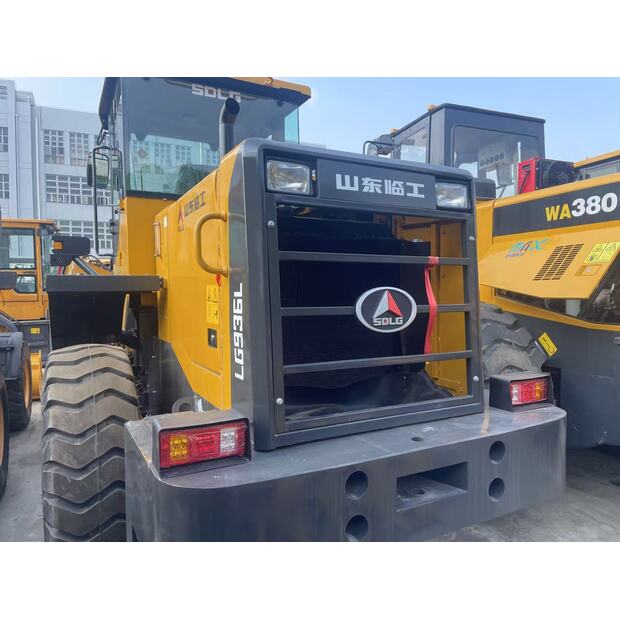 2025 SDLG LG936L-48627330