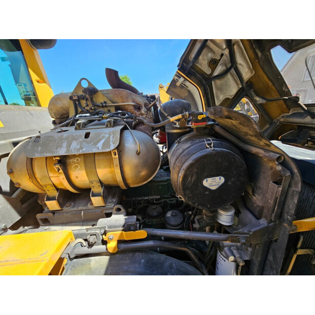 2014 Volvo L120H-48630013