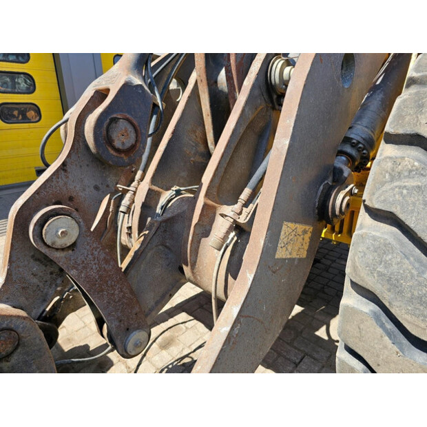 2014 Volvo L120H-48630049