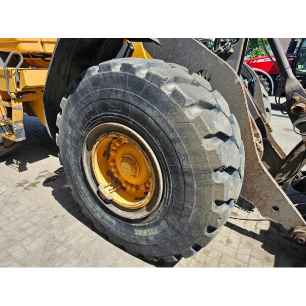 2014 Volvo L120H-48630055