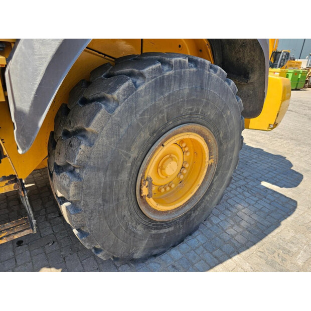 2014 Volvo L120H-48630061