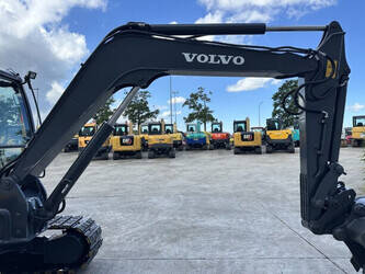 2017-volvo-el-55d-48630205