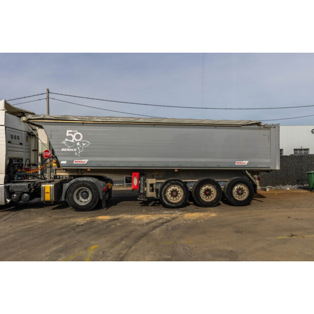 2017 BENALU C3910 + BACHE CRAMARO-48630514
