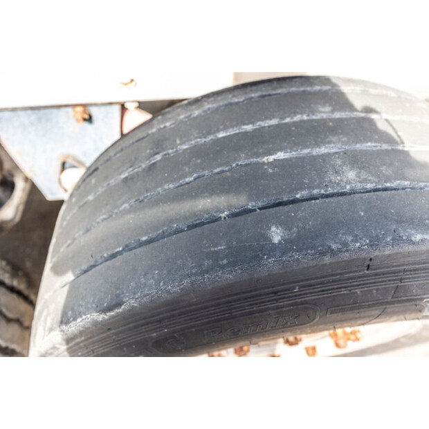 2017 BENALU C3910 + BACHE CRAMARO-48630527
