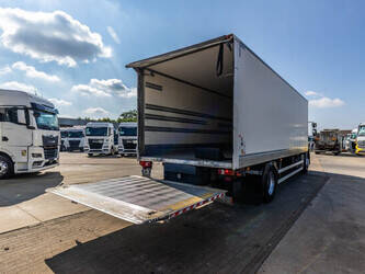 2014-renault-d18-250-48630549