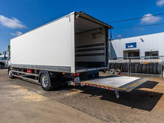 2014-renault-d18-250-48630550