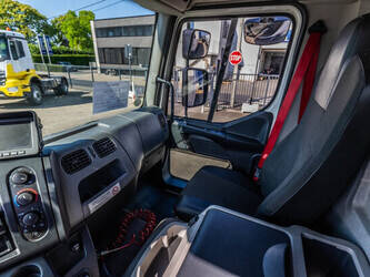 2014-renault-d18-250-48630557
