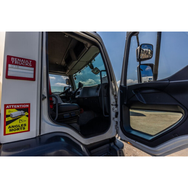 2014 Renault D18 250-48630561