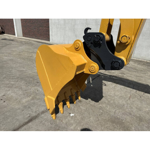 2018 Caterpillar 305.5E2-48630770