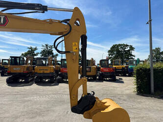 2018-caterpillar-305-5e2-1475733-48630774