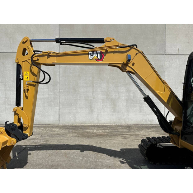 2018 Caterpillar 305.5E2-48630775