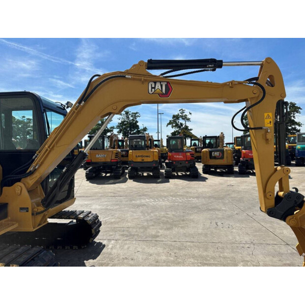 2018 Caterpillar 305.5E2-48630776