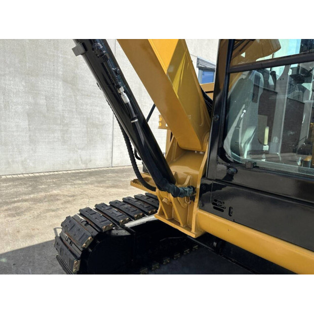 2018 Caterpillar 305.5E2-48630778