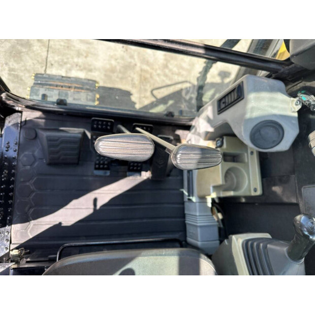 2018 Caterpillar 305.5E2-48630802