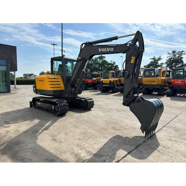 2011 Volvo EC60C-48630809