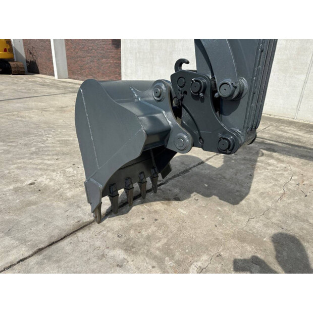 2011 Volvo EC60C-48630814