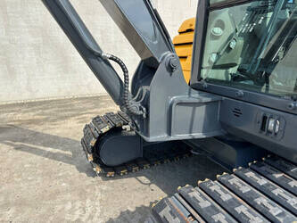2011-volvo-ec60c-1475734-48630820